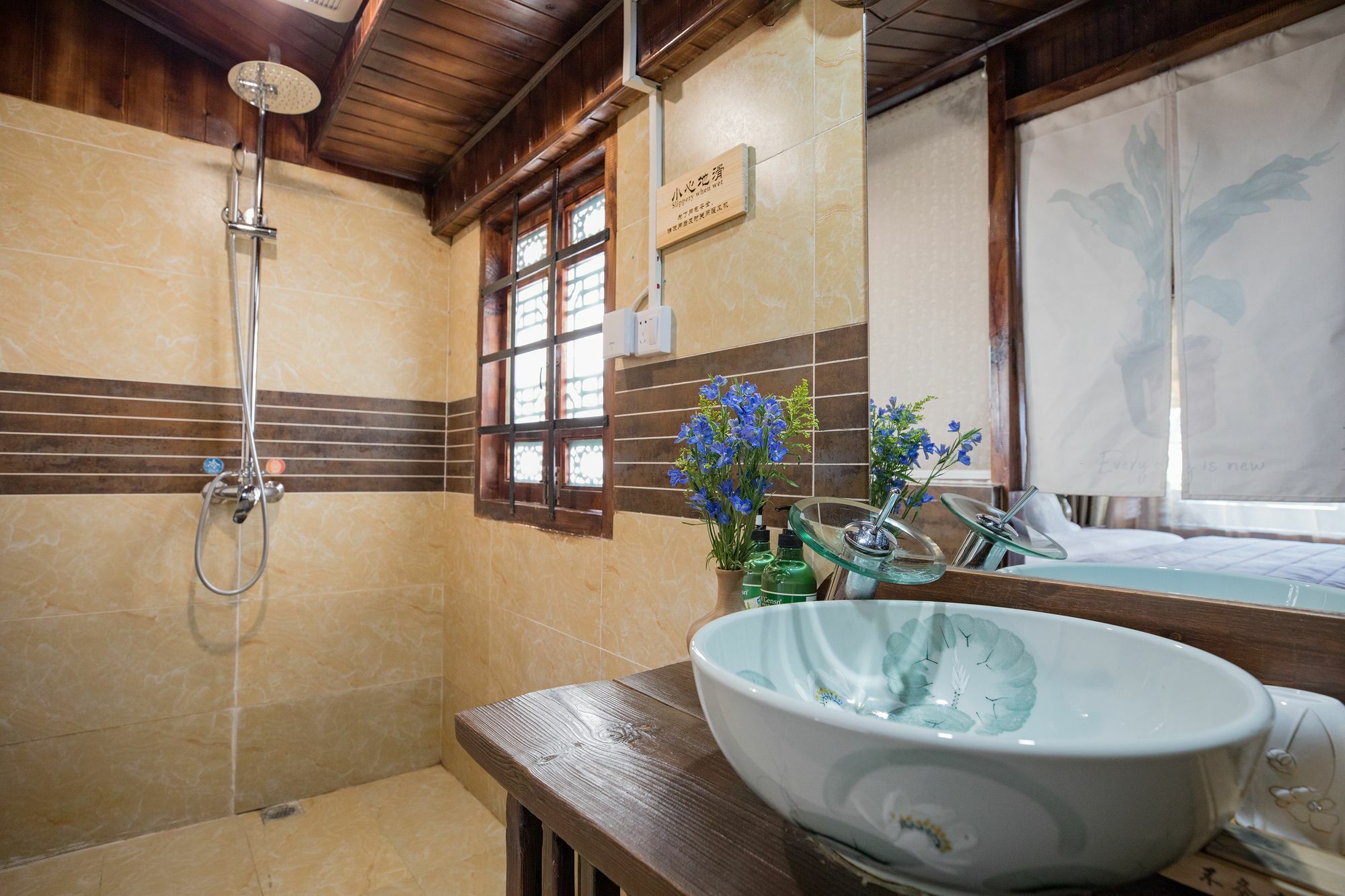 Lijiang Buwuzhai Inn Bagian luar foto